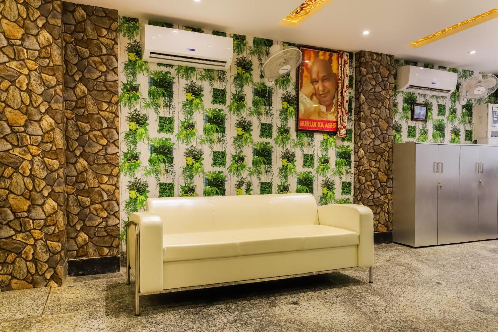 Hotel O New Tech India Delhi  Esterno foto